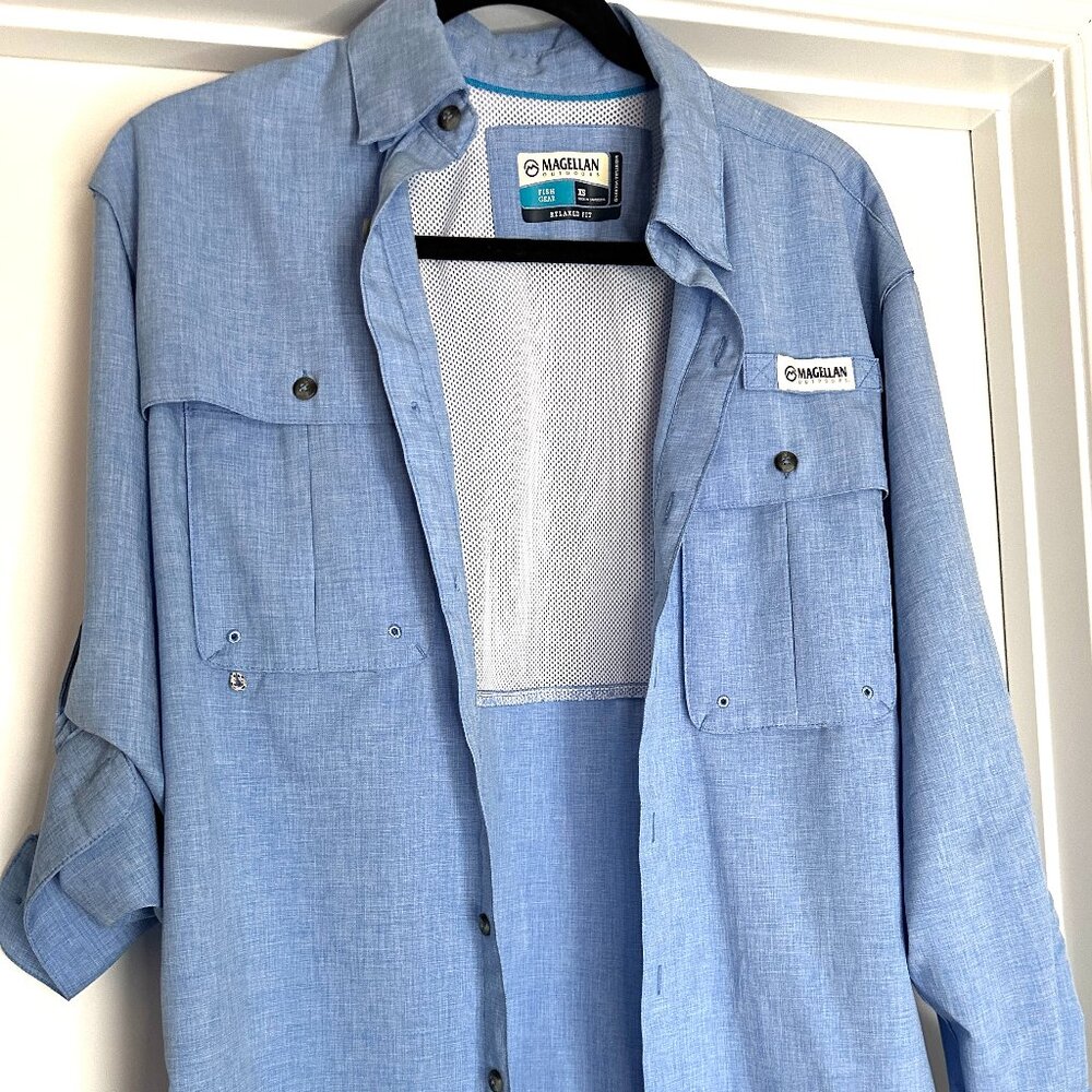 Magellan Outdoors Men’s Fishing Shirt-Long Sleeve-Button Down-Light Blue XS